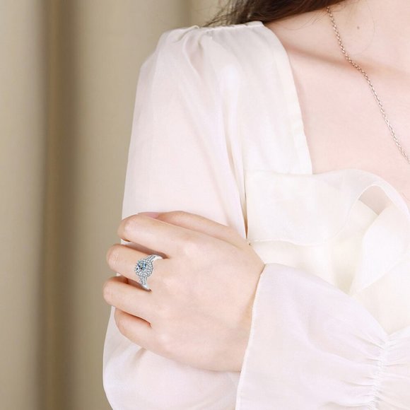 Certified 1ct. t.w. Moissanite Diamond Square Halo Wedding Engagement Ring NEW - Picture 4 of 13